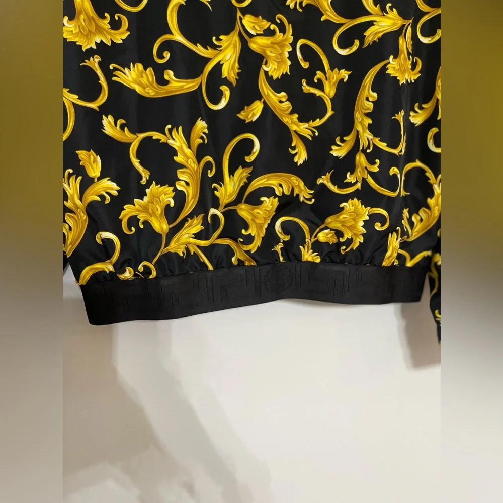 AUTHENTIC NEW VERSACE BOMBER JACKET 🔥With a attached Hoodie zip - Picture 7 of 16